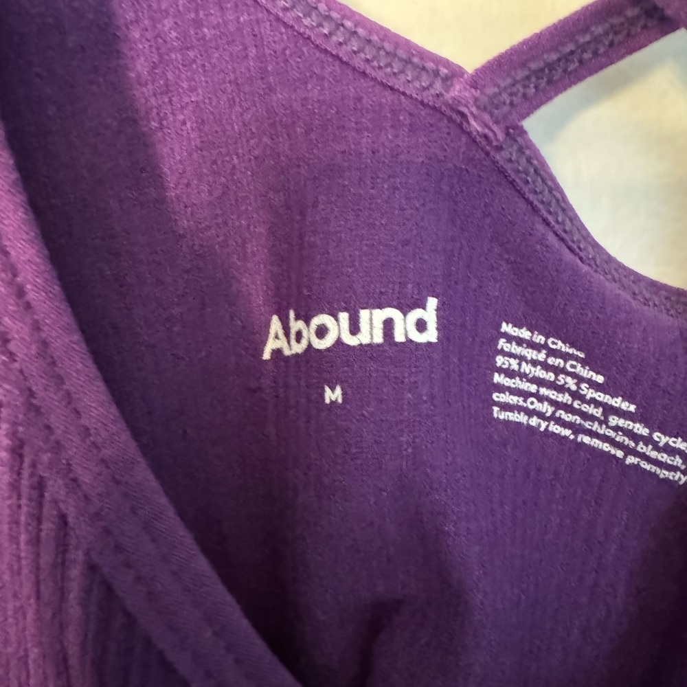Abound Purple Ribbed Crop Top - Picture 5 of 6